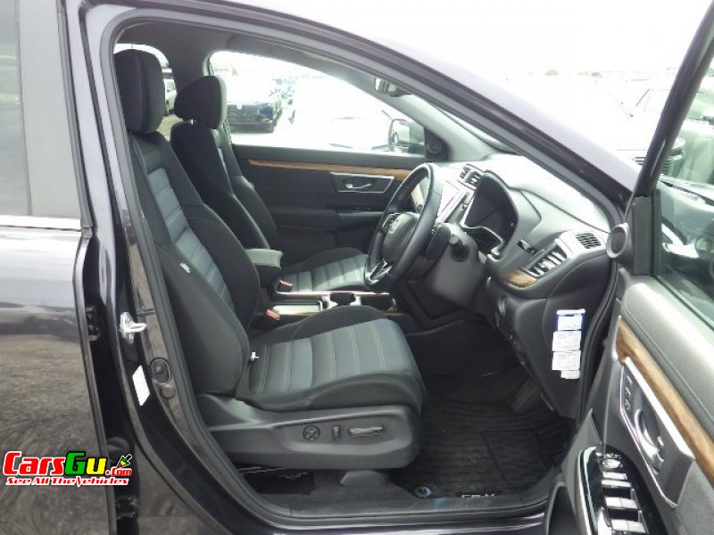 2018 Honda CR-V image6