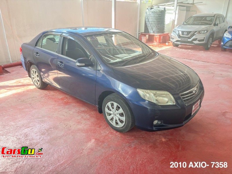 2017 Toyota Axio image3