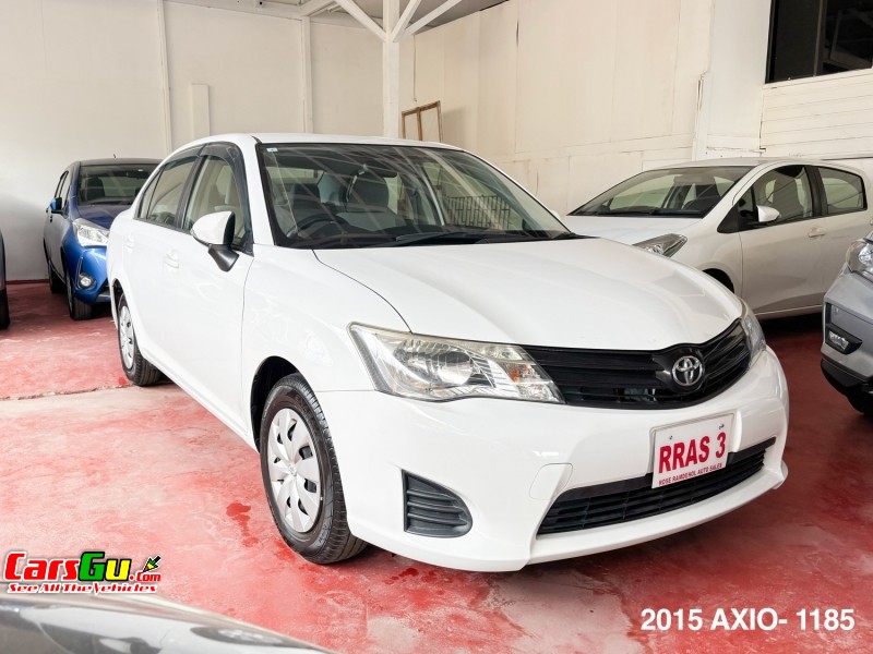 2017 Toyota Axio image5