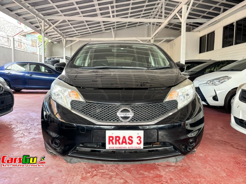 2015 Nissan Note image3