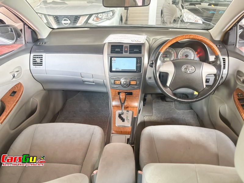 2010 Toyota Axio image7