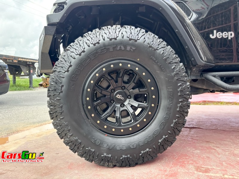 2019 Jeep Wrangler image4