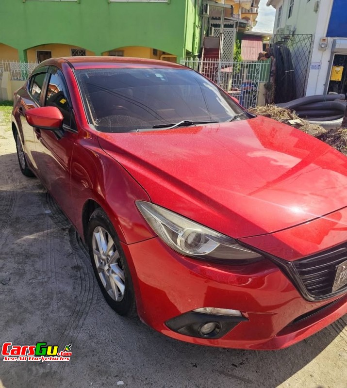 2015 Mazda AXELA image0