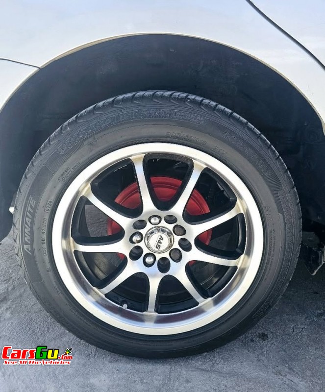 2015 Toyota Premio image5