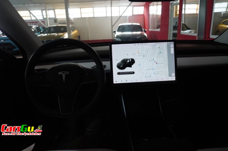 2022 Tesla Model Y image6