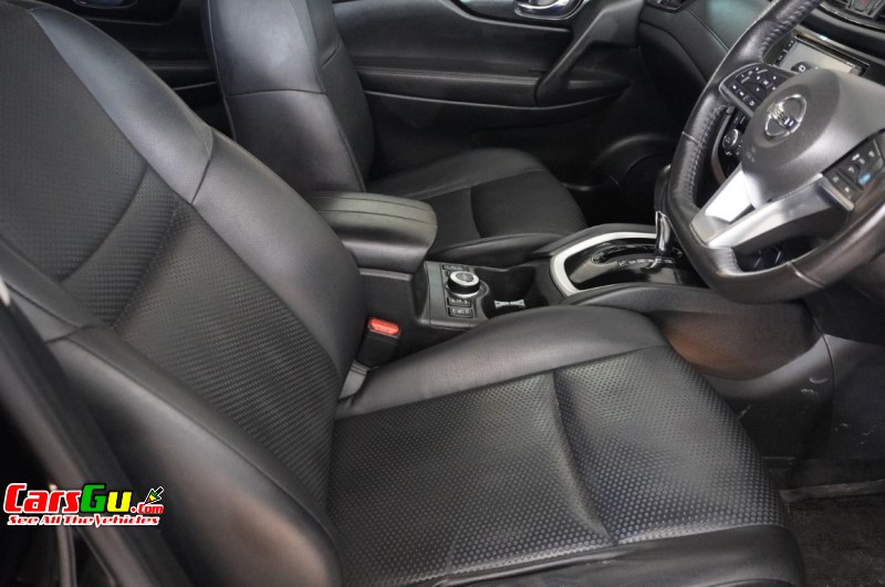 2017 Nissan X-Trail image4