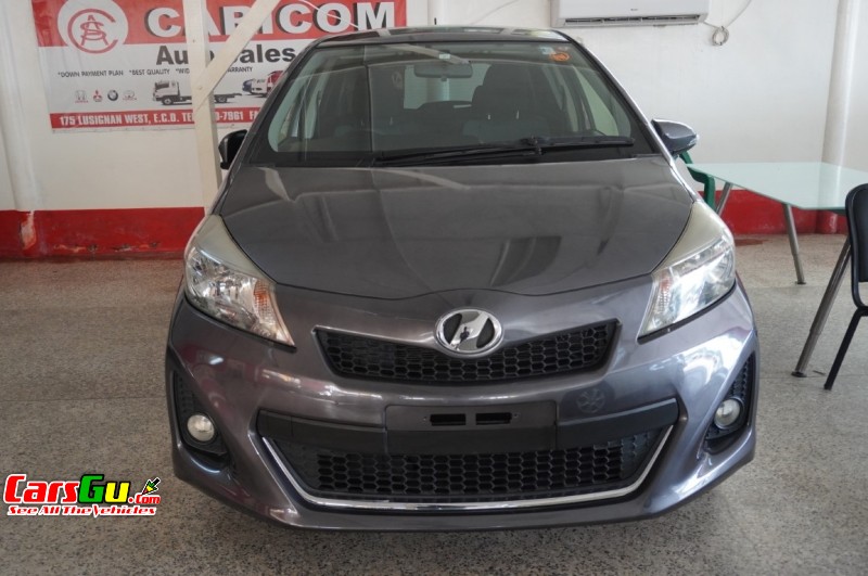 2012 Toyota Vitz image2