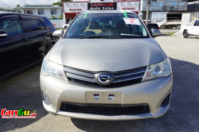 2013 Toyota Axio image1