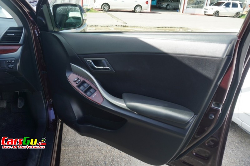 2012 Toyota Allion image6
