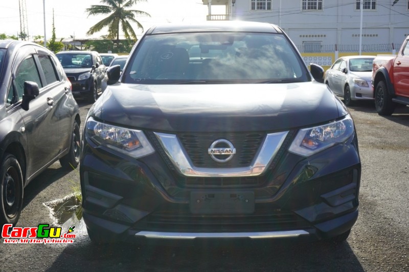 2017 Nissan X-Trail image1