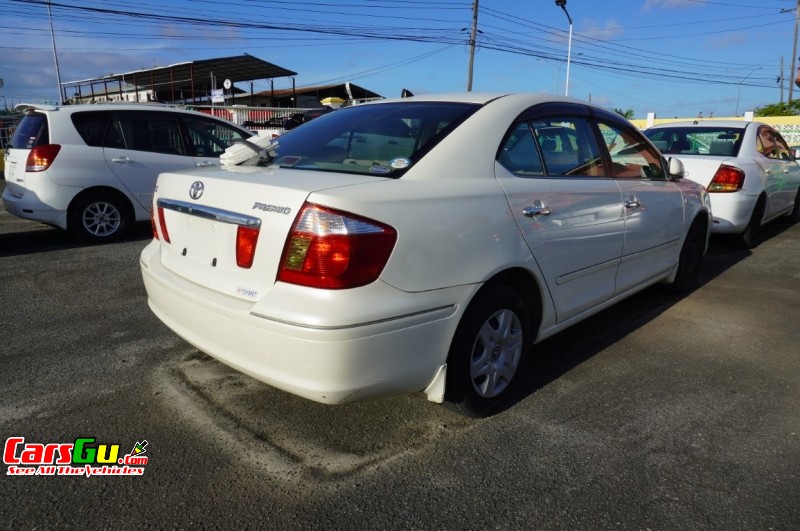 2002 Toyota Premio image6