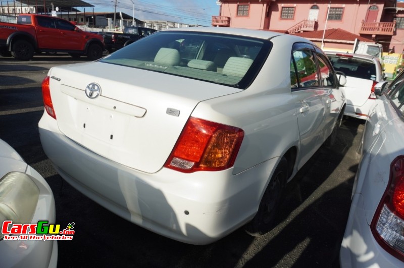 2008 Toyota Axio image3
