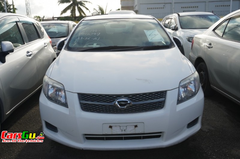 2008 Toyota Fielder image2