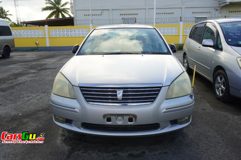 2002 Toyota Premio image2