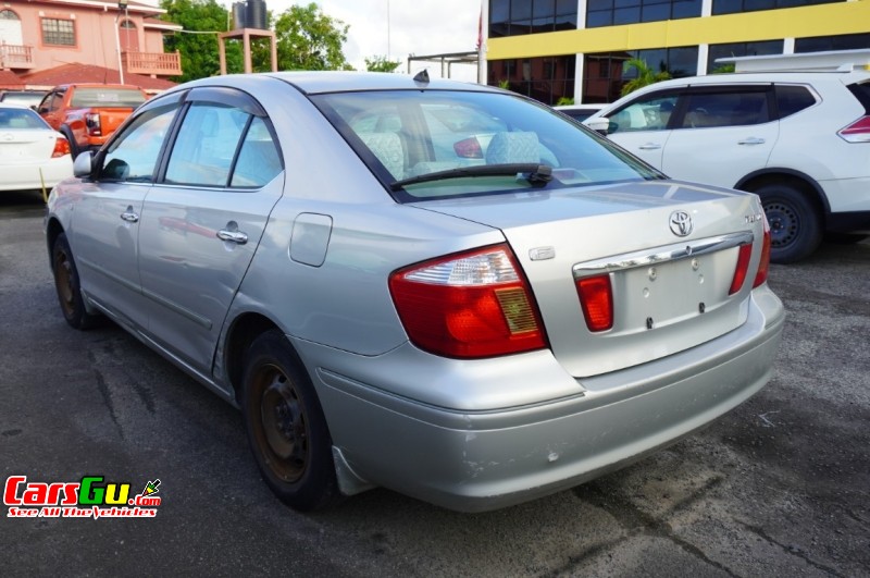 2002 Toyota Premio image5