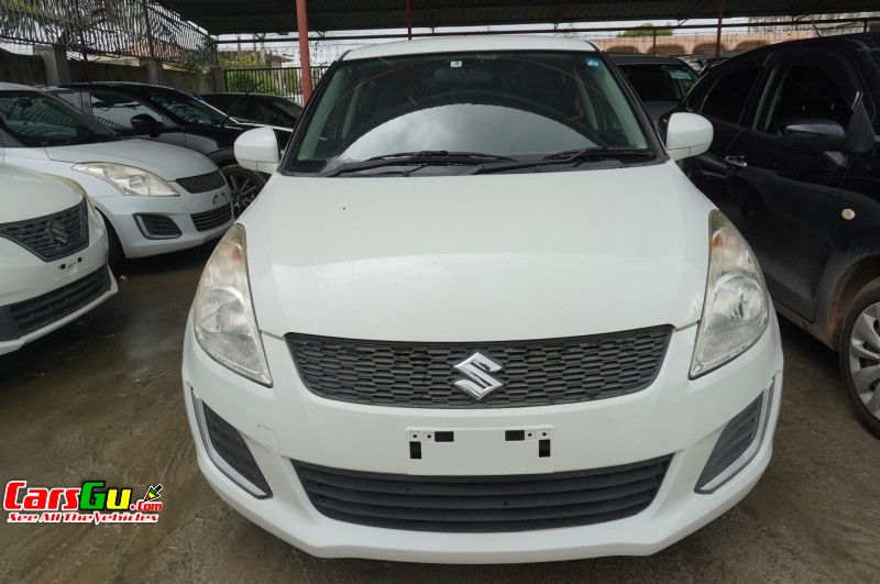 2016 Suzuki Swift image1