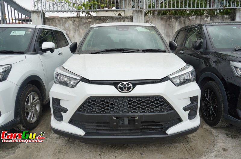 2019 Toyota Raize image0