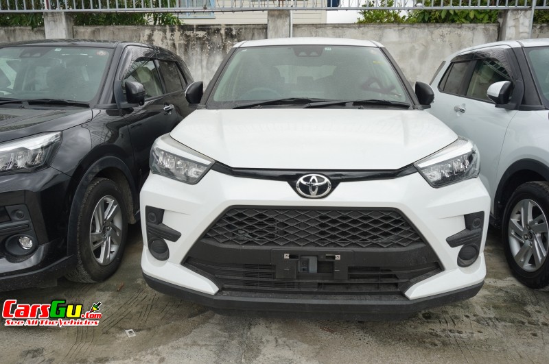 2020 Toyota Raize image1