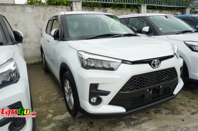 2020 Toyota Raize image2