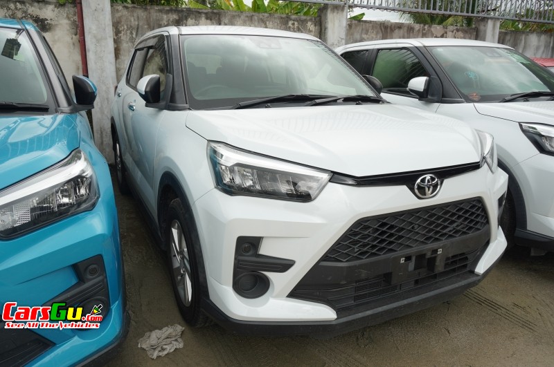 2020 Toyota Raize image1