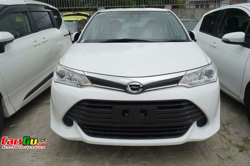 2014 Toyota Axio image1