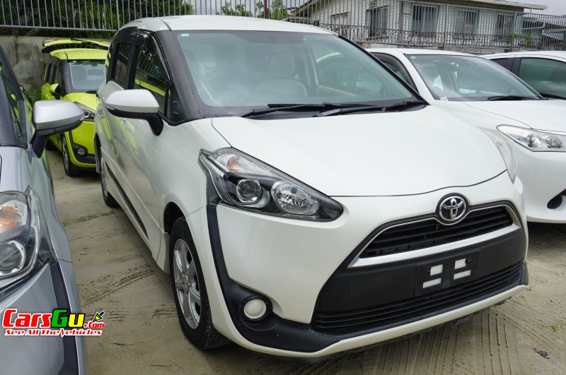 2016 Toyota Sienta image2