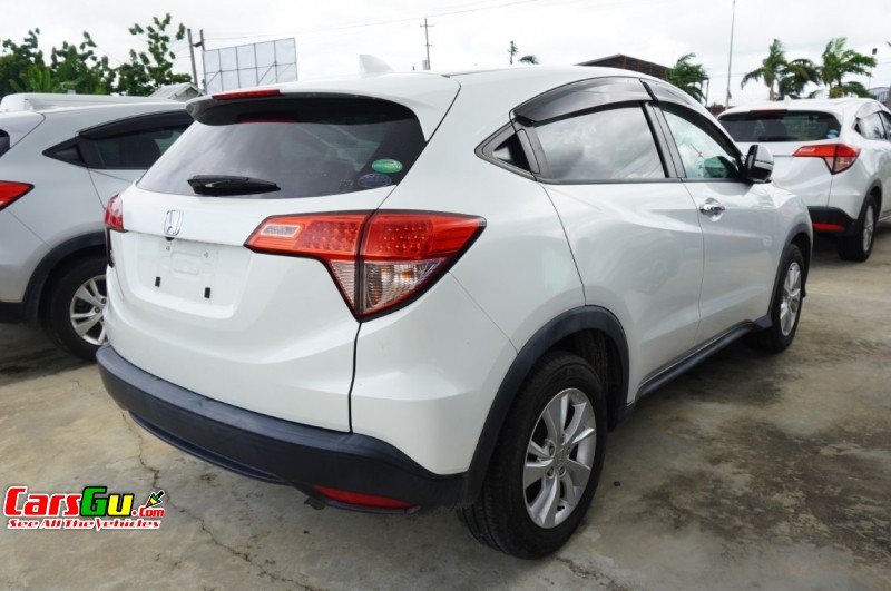 2018 Honda Vezel image3