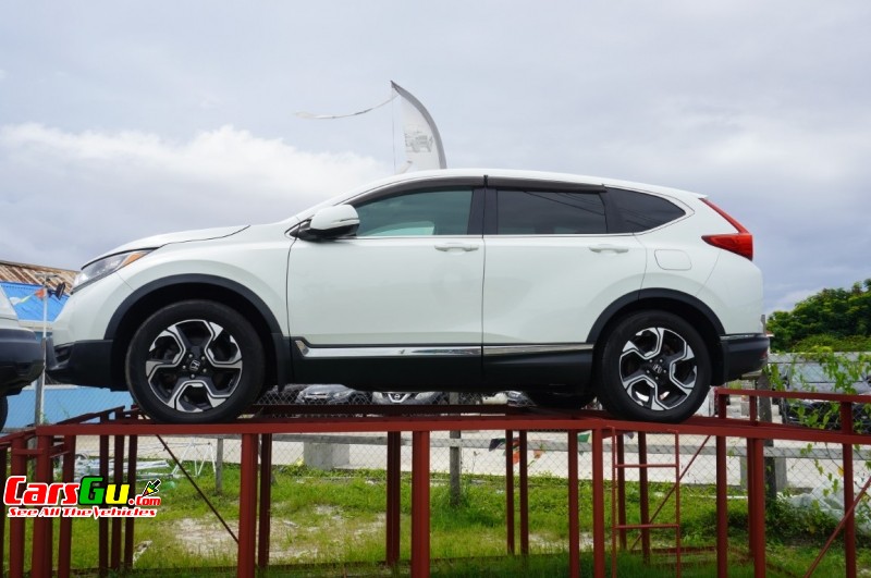 2018 Honda CR-V image3