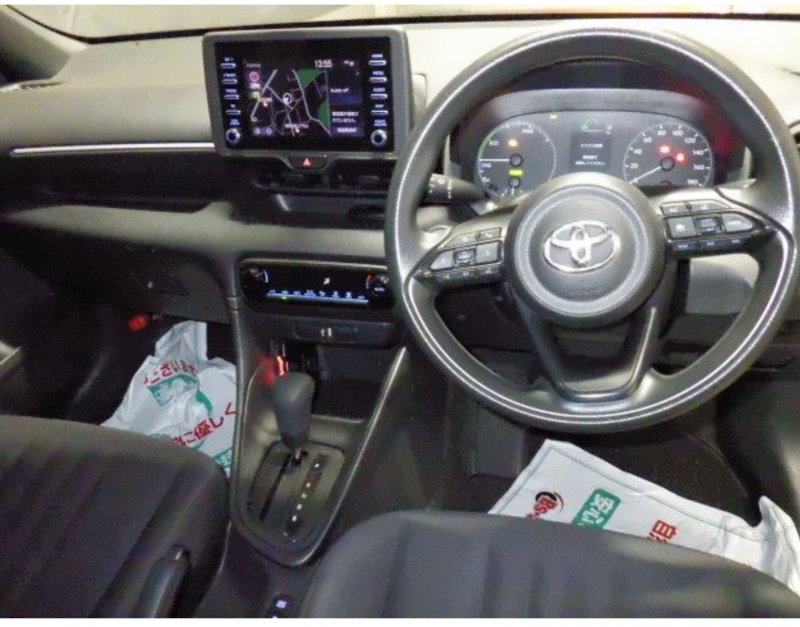 2021 Toyota Yaris image3