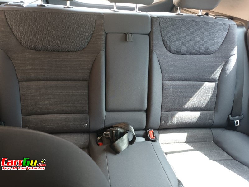 2018 Hyundai Ioniq image7